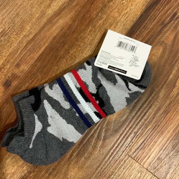 Socks - Picture 3 of 7